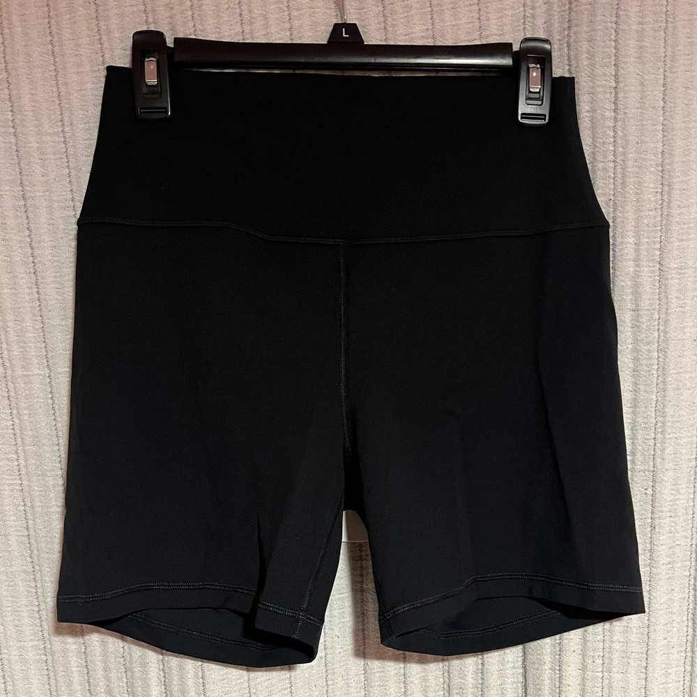 CRZ YOGA Women's Black Bike Shorts